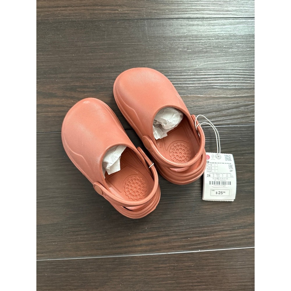 Zara Clogs Slip ons